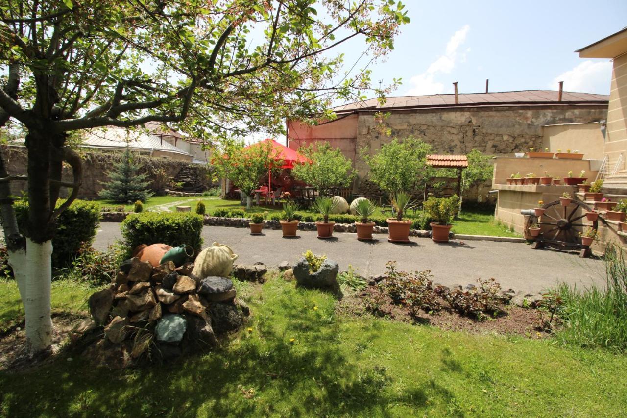 Mardoyan'S Guest House Gavar Zewnętrze zdjęcie